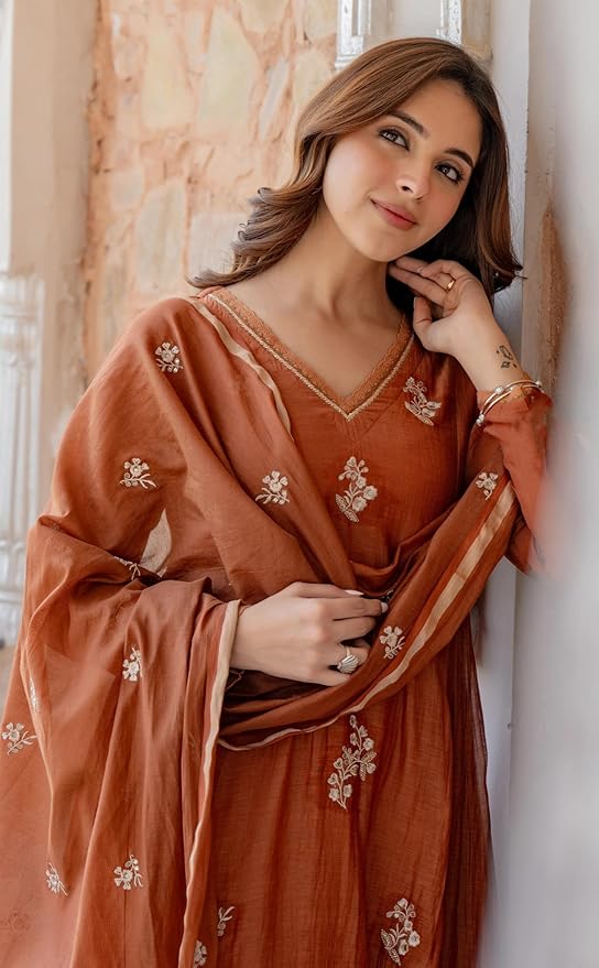 KLOSIA Women Embroidery Solid Anarkali Kurta and Pant Set with Dupatta (Orange)